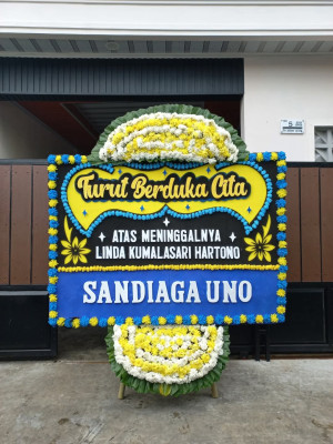 Papan Bunga Duka di Kuanino